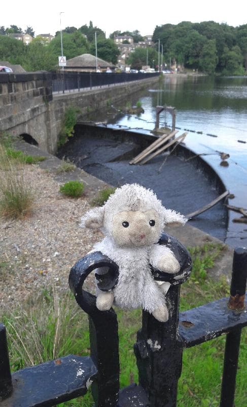 Found — 675 Barnsley Road, Newmillerdam, Wakefield, WF2 6QQ