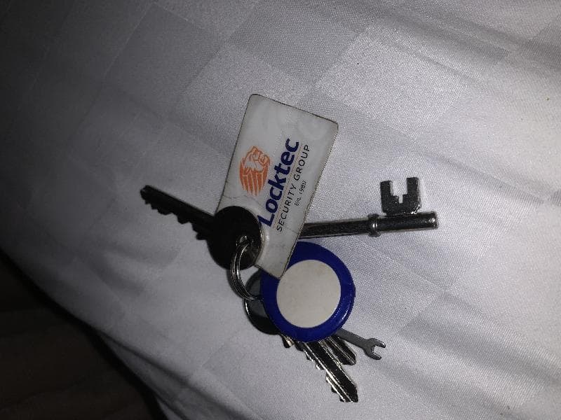 Found — Intersection of Whiteheads Grove & Sloane Ave SW3